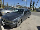 BMW 528 1998 года за 2 900 000 тг. в Тараз – фото 4