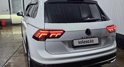Volkswagen Tiguan 2021 года за 14 500 000 тг. в Шымкент – фото 2