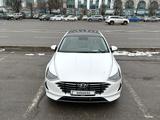 Hyundai Sonata 2022 годаүшін13 900 000 тг. в Алматы – фото 5