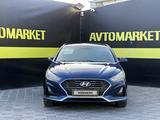 Hyundai Sonata 2019 года за 7 600 000 тг. в Актобе – фото 2