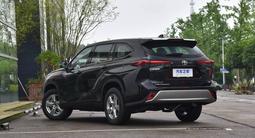 Toyota Highlander Prestige 2025 года за 22 250 000 тг. в Алматы – фото 4