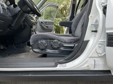 Honda CR-V 2000 года за 4 800 000 тг. в Алматы – фото 12