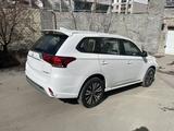 Mitsubishi Outlander 2022 годаүшін10 900 000 тг. в Астана – фото 4