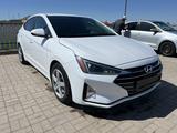 Hyundai Elantra 2019 годаfor6 200 000 тг. в Уральск – фото 3