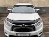 Toyota Highlander 2014 года за 15 800 000 тг. в Алматы – фото 4