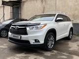 Toyota Highlander 2014 года за 15 800 000 тг. в Алматы – фото 2