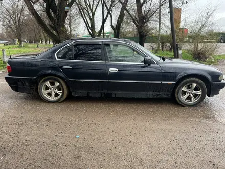 BMW 728 1997 года за 2 800 000 тг. в Алматы – фото 5