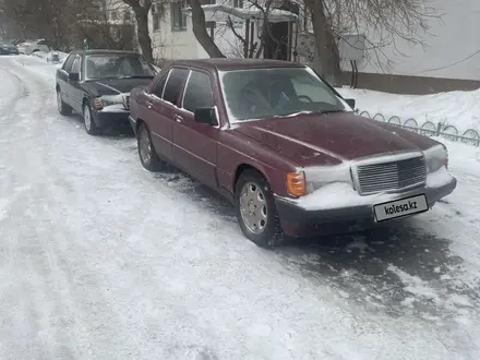 Mercedes-Benz 190 1992 года за 900 000 тг. в Астана – фото 4