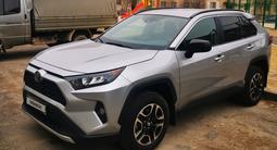 Toyota RAV4 2020 года за 12 850 000 тг. в Актау