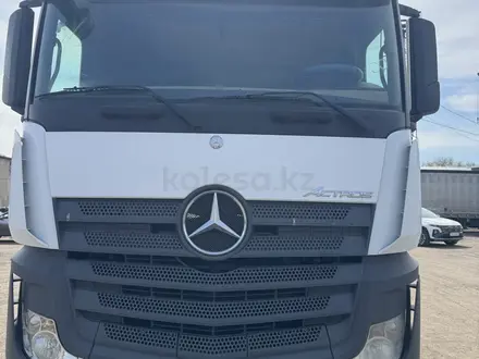 Mercedes-Benz  Actros 2015 года за 16 200 000 тг. в Караганда