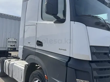 Mercedes-Benz  Actros 2015 года за 16 200 000 тг. в Караганда – фото 2