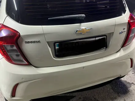 Chevrolet Spark 2016 года за 3 600 000 тг. в Шымкент – фото 13