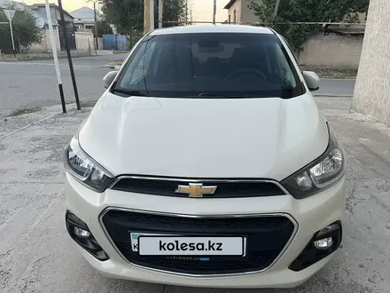 Chevrolet Spark 2016 года за 3 600 000 тг. в Шымкент