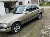 Mercedes-Benz C 180 1993 года за 1 600 000 тг. в Алматы – фото 3