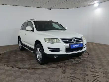 Volkswagen Touareg 2007 года за 4 860 000 тг. в Шымкент – фото 3