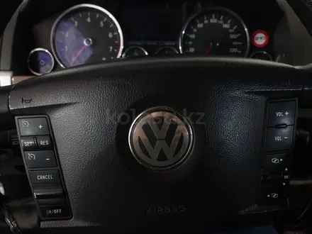 Volkswagen Touareg 2007 года за 4 860 000 тг. в Шымкент – фото 19