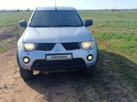 Mitsubishi L200 2008 года за 4 200 000 тг. в Актобе – фото 2