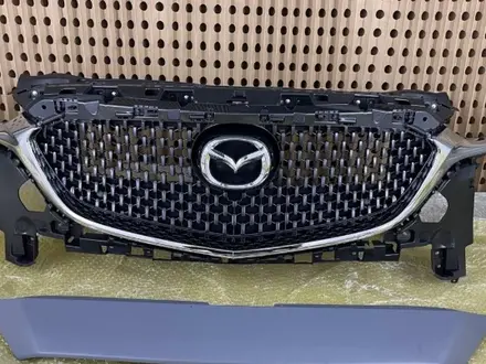 Решетка радиатора на Mazda 6 за 60 000 тг. в Алматы – фото 2