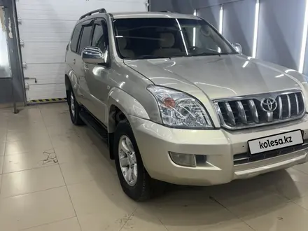 Toyota Land Cruiser Prado 2006 года за 9 820 000 тг. в Уральск – фото 2