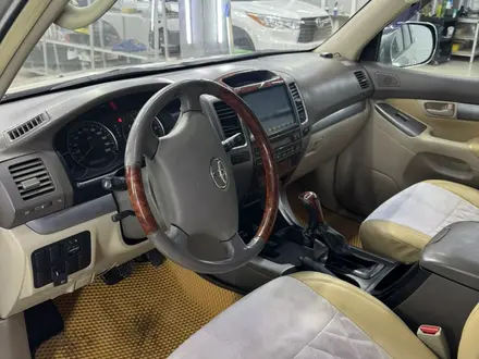 Toyota Land Cruiser Prado 2006 года за 9 820 000 тг. в Уральск – фото 8