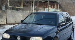 Volkswagen Golf 1997 года за 2 100 000 тг. в Алматы – фото 2