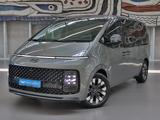 Hyundai Staria 2023 года за 20 320 000 тг. в Алматы