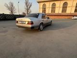 Mercedes-Benz E 200 1992 года за 1 450 000 тг. в Алматы – фото 2