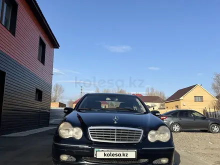 Mercedes-Benz C 200 2001 года за 3 800 000 тг. в Усть-Каменогорск – фото 14