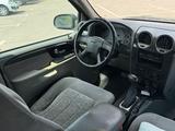 GMC Envoy 2002 годаүшін7 500 000 тг. в Алматы – фото 4