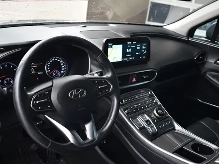 Hyundai Santa Fe 2021 года за 13 590 000 тг. в Астана – фото 9