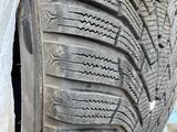 Kumho WinterCraft WP52 235/45 R18 Зимние шины Kumho 4 шт комплект за 170 000 тг. в Тараз