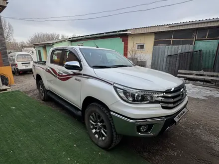 Toyota Hilux 2020 года за 23 000 000 тг. в Алматы – фото 2