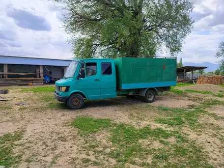 Mercedes-Benz Sprinter 1995 года за 2 700 000 тг. в Кулан – фото 3