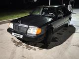 Mercedes-Benz E 260 1992 года за 950 000 тг. в Шымкент – фото 2