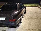 Mercedes-Benz E 260 1992 года за 950 000 тг. в Шымкент – фото 4