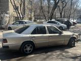 Mercedes-Benz E 230 1991 года за 1 500 000 тг. в Алматы