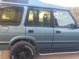 Land Rover Discovery 1994 годаfor3 000 000 тг. в Актау – фото 3