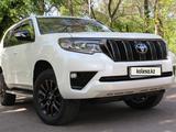 Toyota Land Cruiser Prado 2021 года за 26 100 000 тг. в Алматы