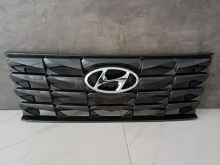 Решетка радиатора Hyundai Tucson NX4 20-, Santa Fe 20-22, Accent за 58 200 тг. в Караганда – фото 2