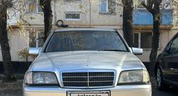 Mercedes-Benz C 200 1994 годаүшін2 600 000 тг. в Каскелен – фото 3