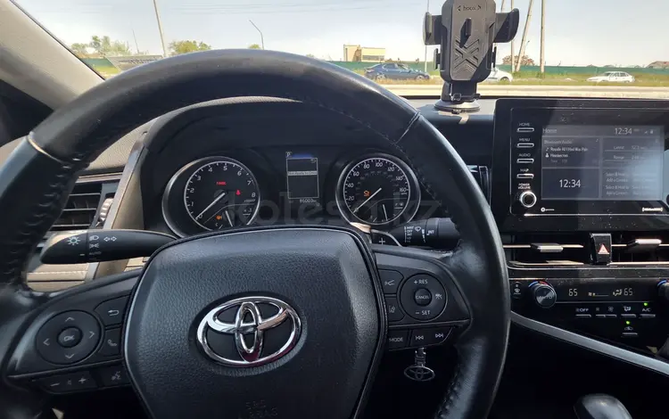 Toyota Camry 2022 годаүшін13 500 000 тг. в Актау