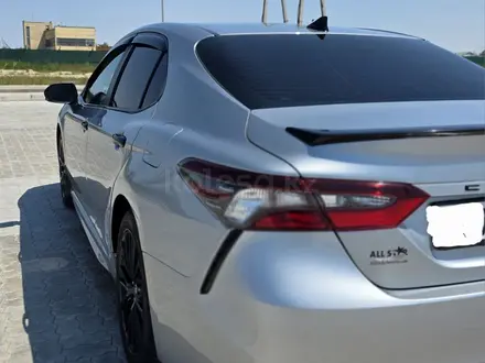 Toyota Camry 2022 года за 13 500 000 тг. в Актау – фото 7