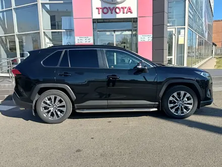 Toyota RAV4 2021 года за 17 590 000 тг. в Усть-Каменогорск – фото 22