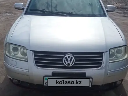 Volkswagen Passat 2004 года за 1 850 000 тг. в Караганда