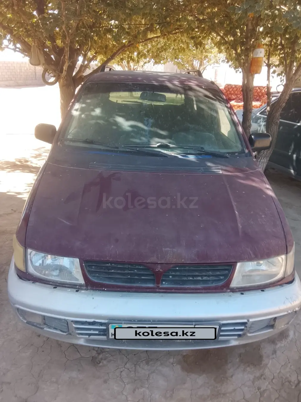 Mitsubishi Space Wagon, 1996