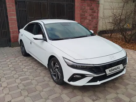 Hyundai Elantra 2024 года за 11 800 000 тг. в Тараз – фото 2