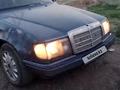 Mercedes-Benz E 200 1992 года за 900 000 тг. в Астана – фото 4