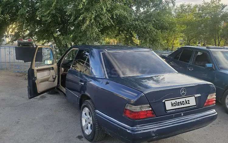 Mercedes-Benz E 200 1994 годаүшін2 000 000 тг. в Жезказган