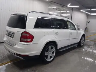 Mercedes-Benz GL 500