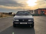 Volkswagen Passat 1994 годаүшін2 000 000 тг. в Астана
